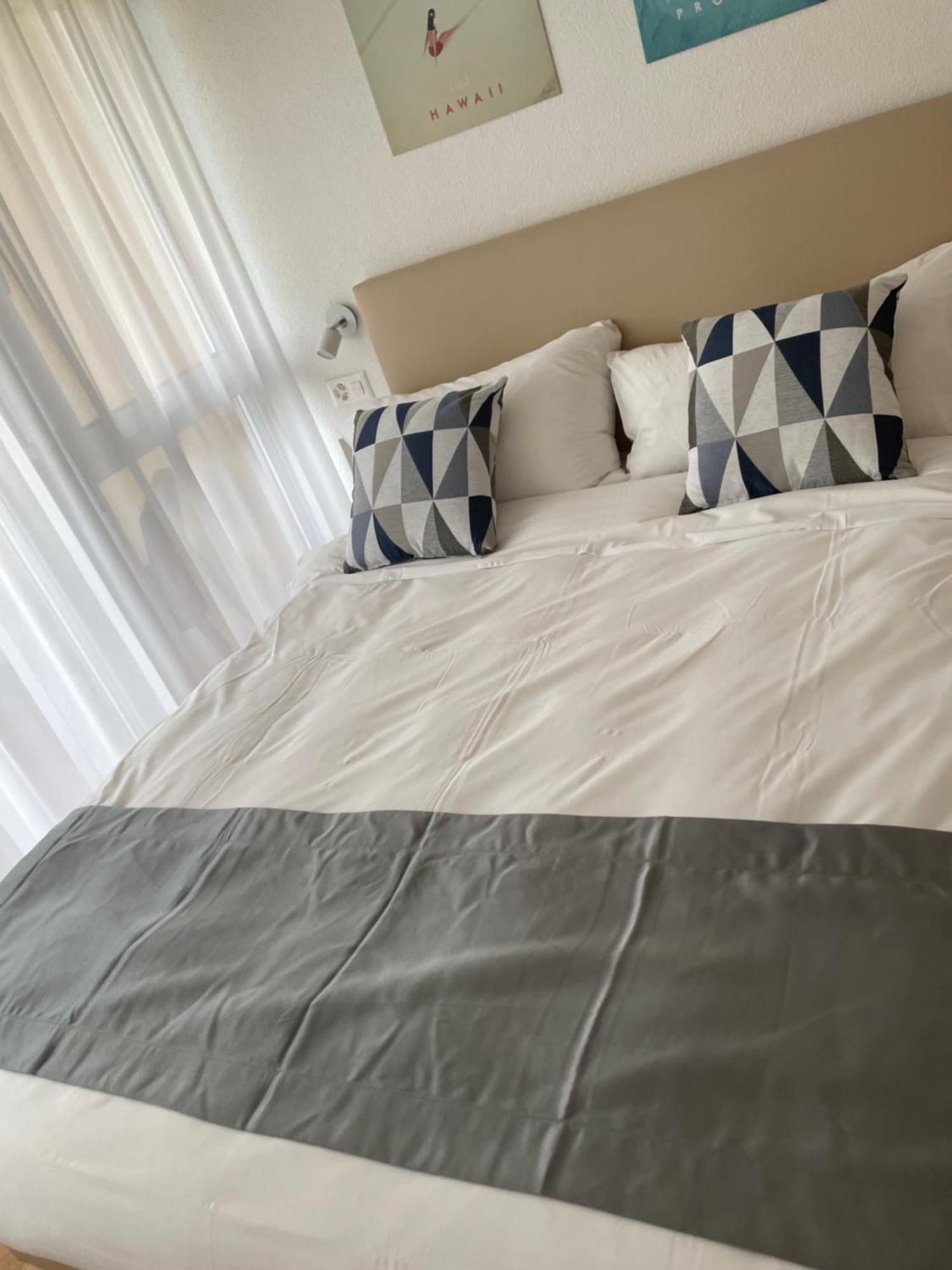 Eh!Toi Self Motel Etoy Eksteriør bilde