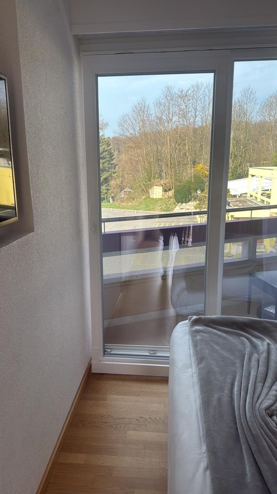 Eh!Toi Self Motel Etoy Eksteriør bilde